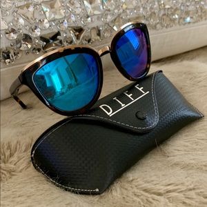 DIFF Eyewear Sunglasses